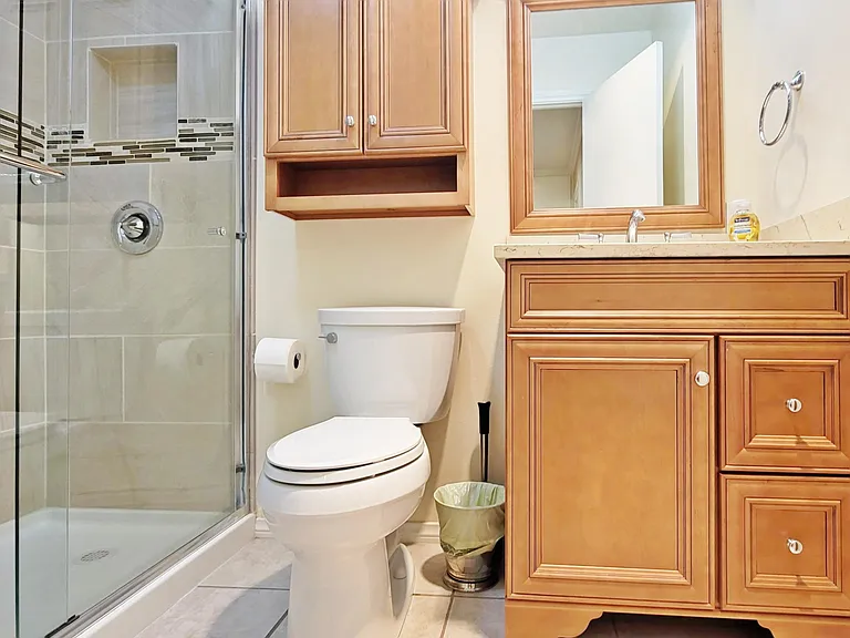 42445 Kansas St — Photo 20