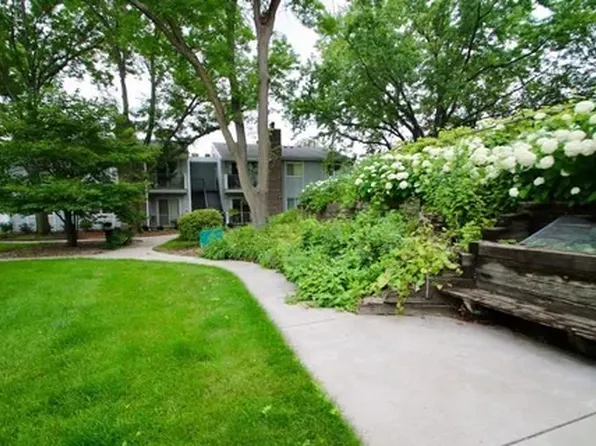 2296 Benson Ave APT B, Saint Paul, MN 55116