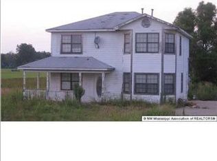 9673 Prichard Rd, Dundee, MS 38676