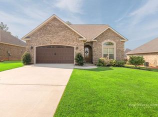 504 Cranston Rd, Bonaire, GA 31005