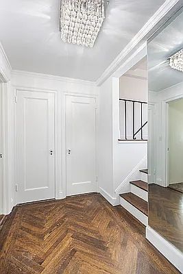 4th image of 400 E 59th St #13EA