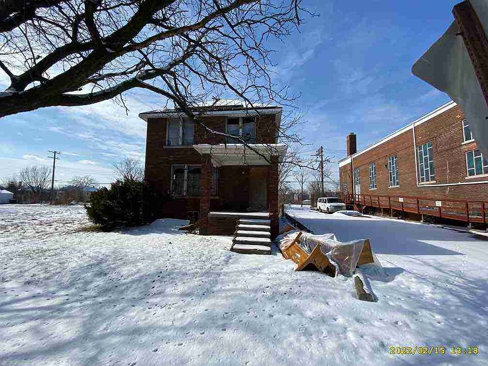 6407 Beechwood
