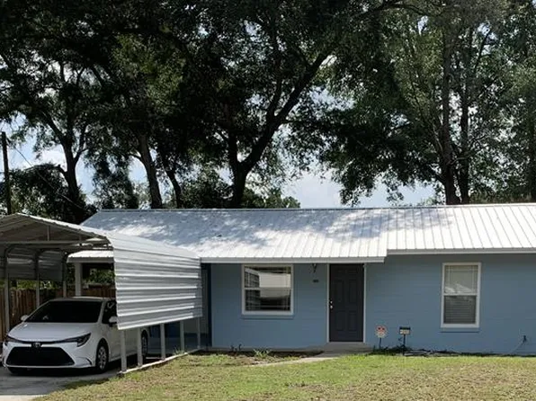 205 NW 6th St, Chiefland, FL 32626