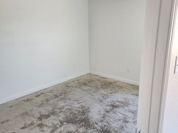 5th image of 6301 Twistleaf Ln