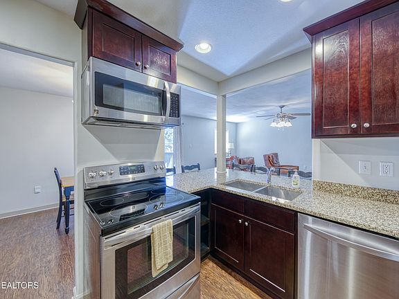 5th image of 3636 Taliluna Ave APT 201