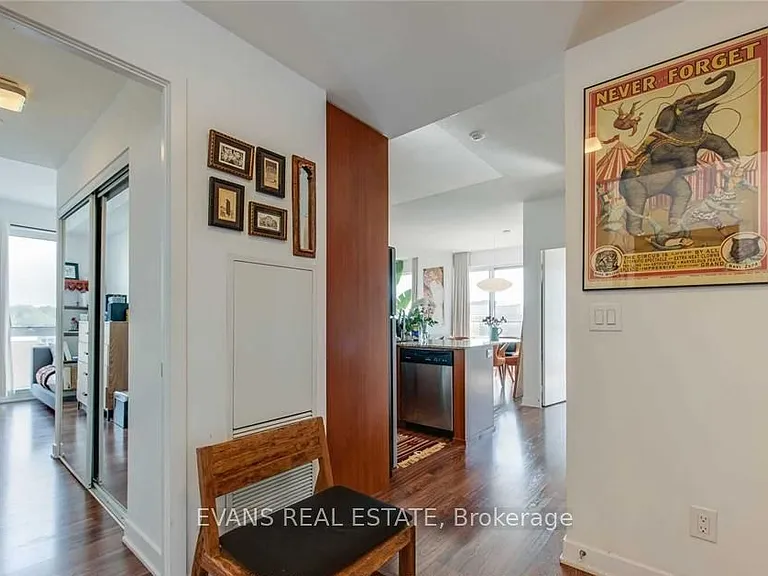 260 Sackville St #705 — Photo 2