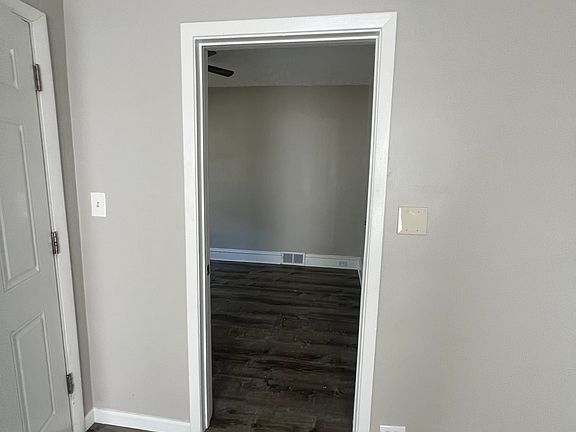 2nd image of 2081 W 103rd St Unit 1