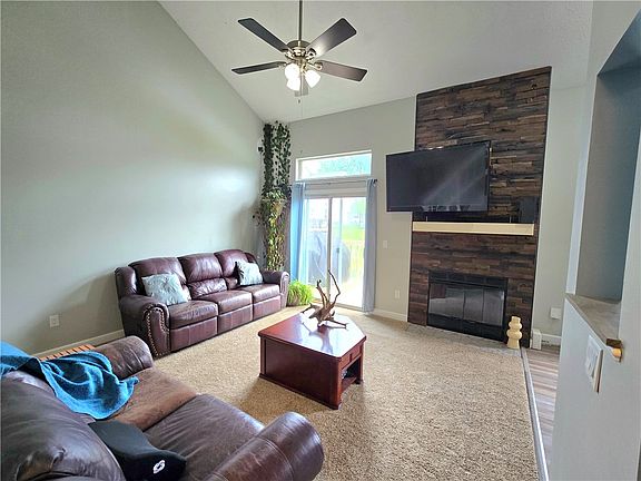 3rd image of 1187 Bay Harbour Cir