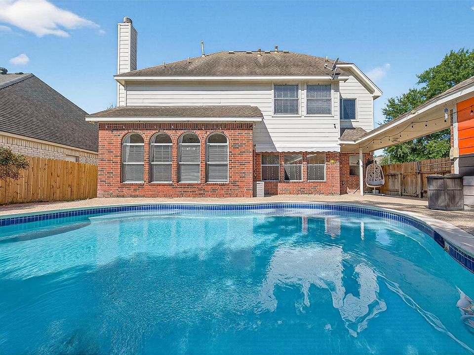 1st image of 17410 Pikes Peek Ct