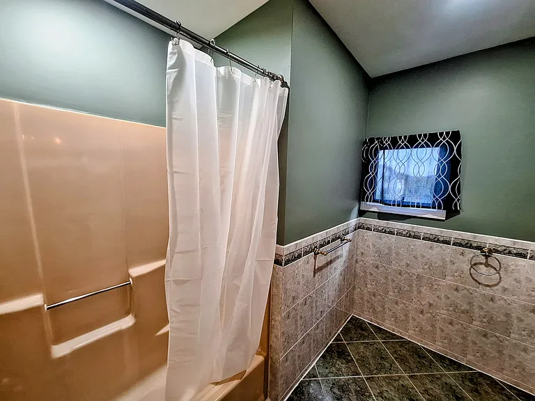 241 Orchard St #241 — Photo 45