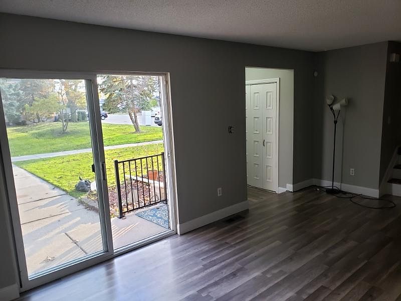 1st image of 41836 Langley Dr