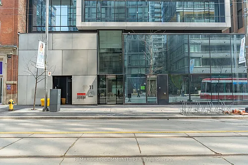 11 Charlotte St #204 Photo 1