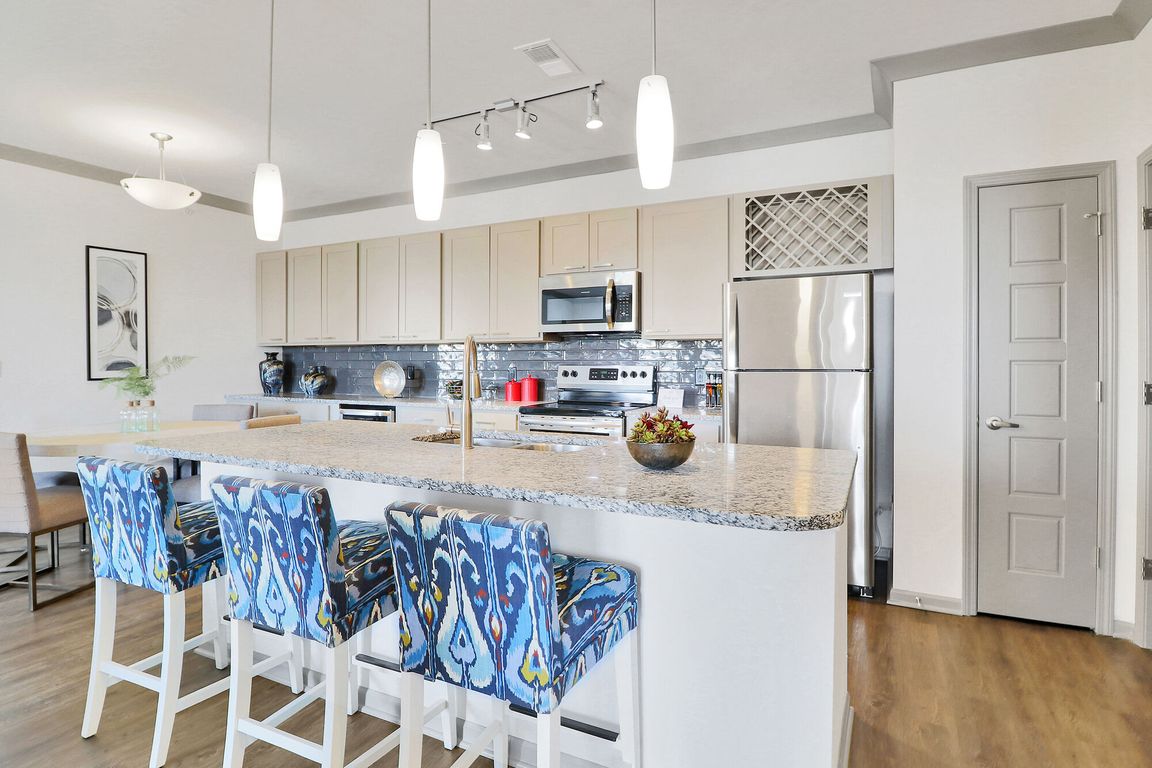 Kitchen Meridian at View High