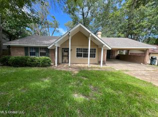 1765 Casteel Dr, Jackson, MS 39204