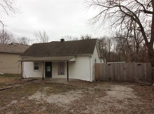317 W Front St, Grain Valley, MO 64029