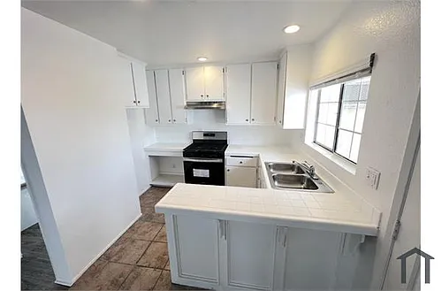 5315 Cahuenga Blvd #A Photo 1