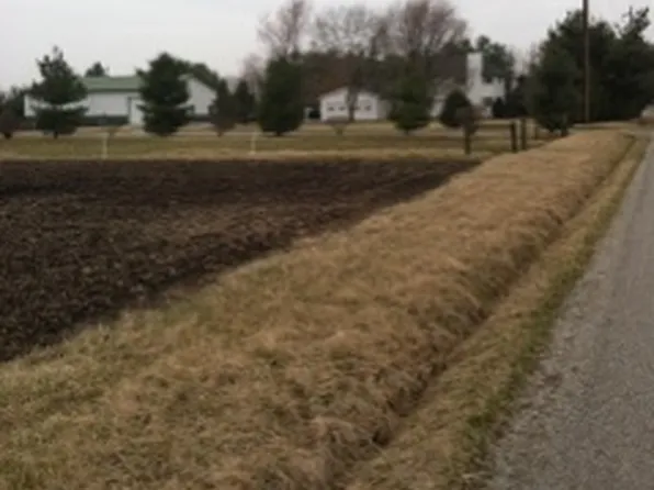 483 County Road 1750n, Bethany, IL 61914