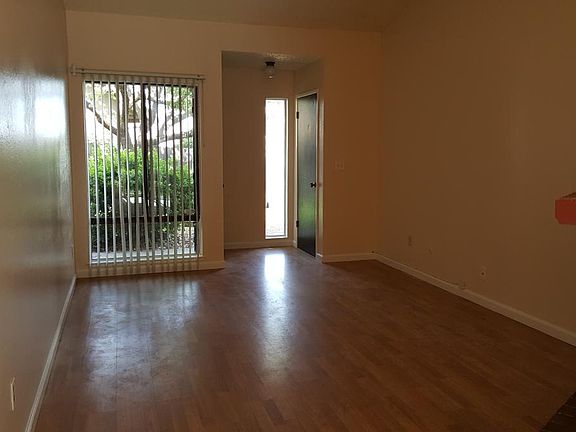 Livingroom from dining room