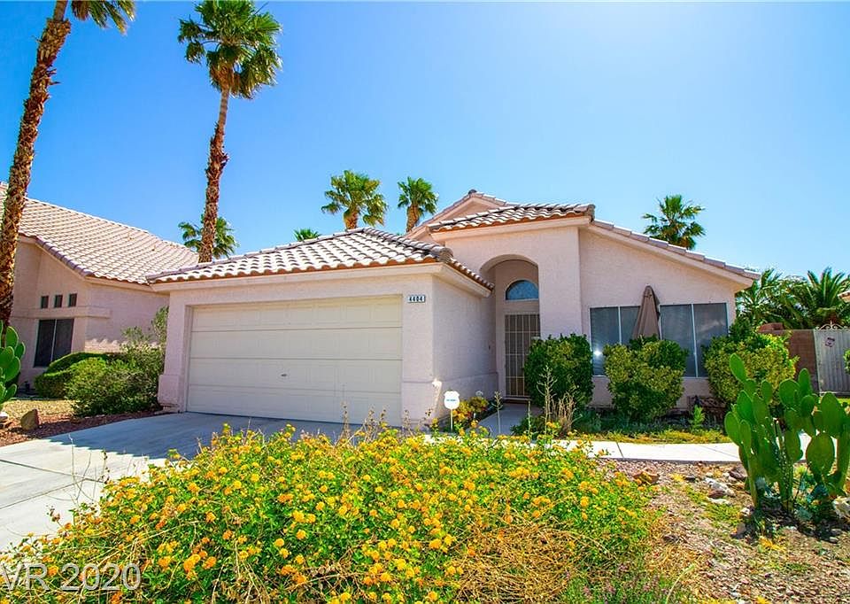 1st image of 4404 Charneta Ct