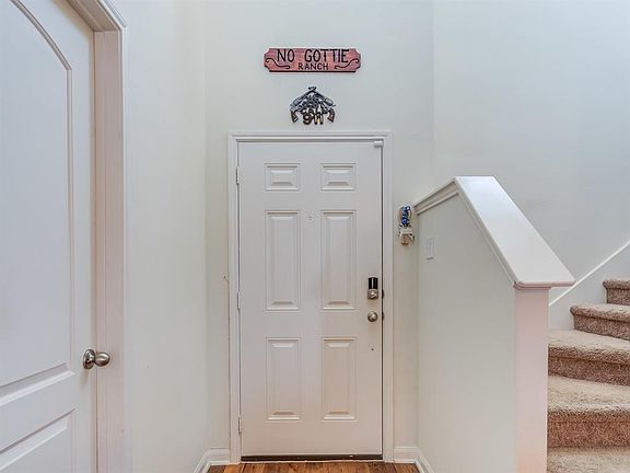 5th image of 1302 Rose Meadow Blvd