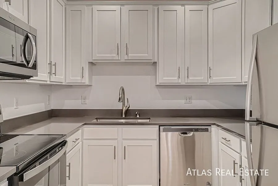 15504 E Arizona Ave — Photo 2