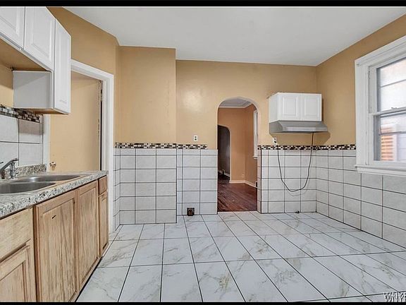 2nd image of 94 Sattler Ave