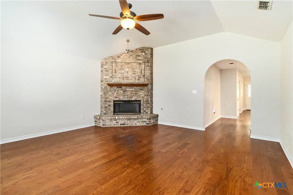 1646 Lantana Cir, New Braunfels, TX - View 6