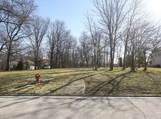 10S265 S Vine St, Burr Ridge, IL 60527