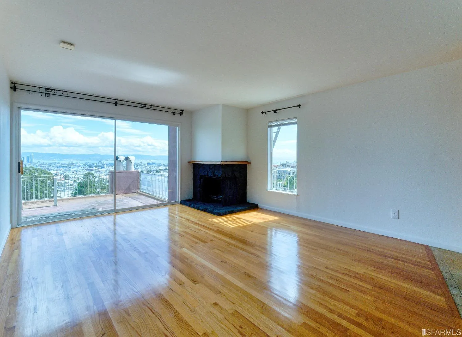 1 bed, 1.0 bath, 710 sqft, $4,800 — Photo 3