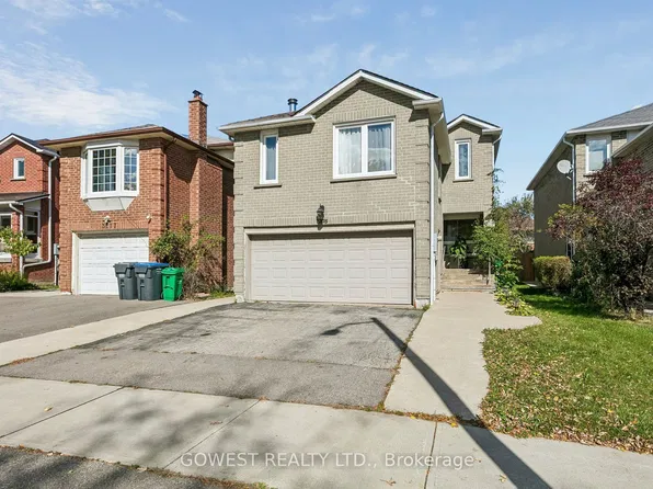 3275 Dragon Dr, Mississauga, ON