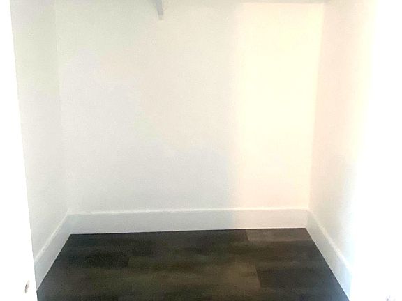 Walk-in closet located in main bedroom