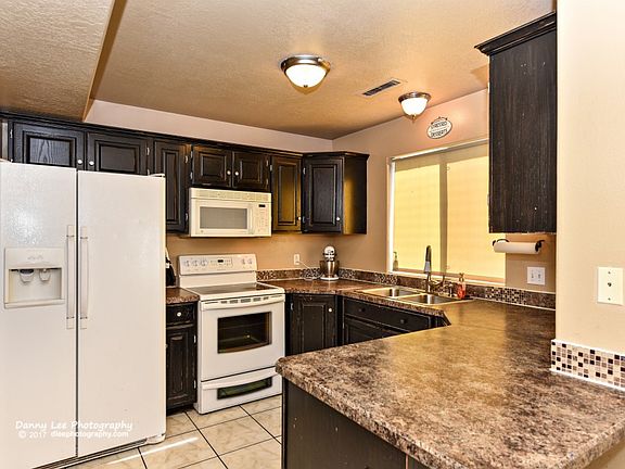 5th image of 1595 W 1170 N #23