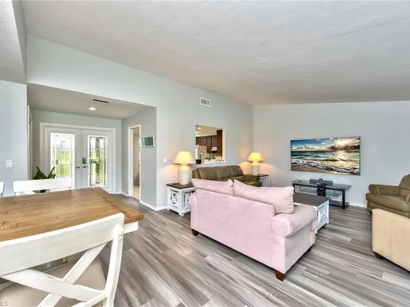 150 Round Key Cir, Naples, FL 34112