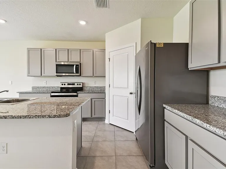 33405 Hamilton Hill Ln — Photo 13