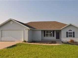 143 Hedgeapple Rd, Spokane, MO 65754