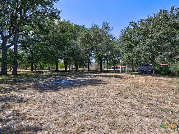 3rd image of 452 County Road 3081