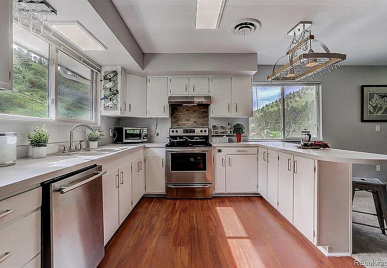 7348 Olde Stage Rd #B — Photo 3