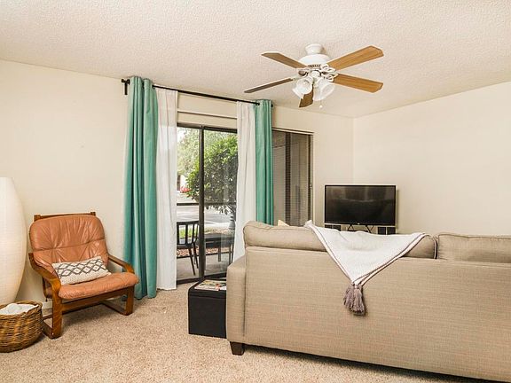 5th image of 3555 Sable Palm Ln Unit I