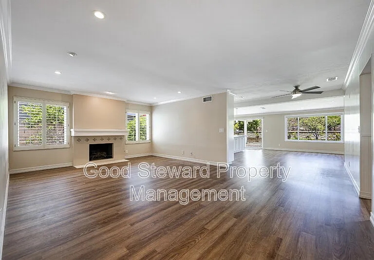 20251 Avenida Del Norte — Photo 5