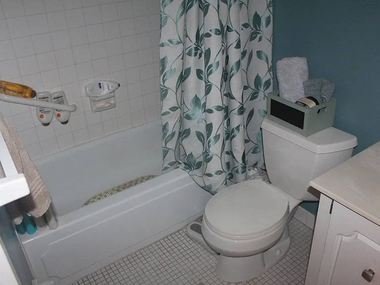 666 W Germantown Pike #1219 — Photo 23