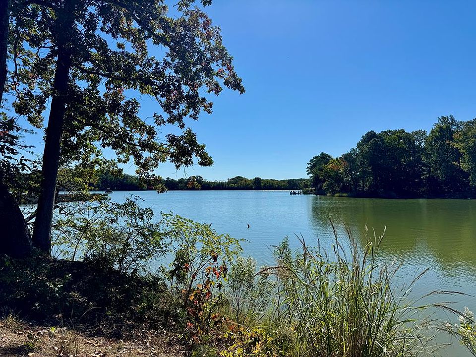 1st image of 20 Alabama Dr