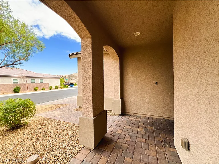 6423 Pochman Mesa St — Photo 4