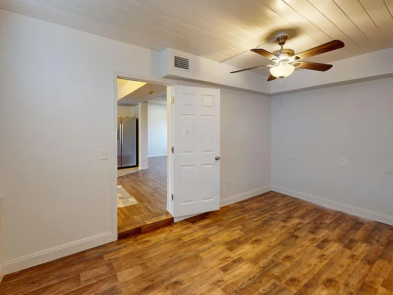 6926 Camelot Rd — Photo 3