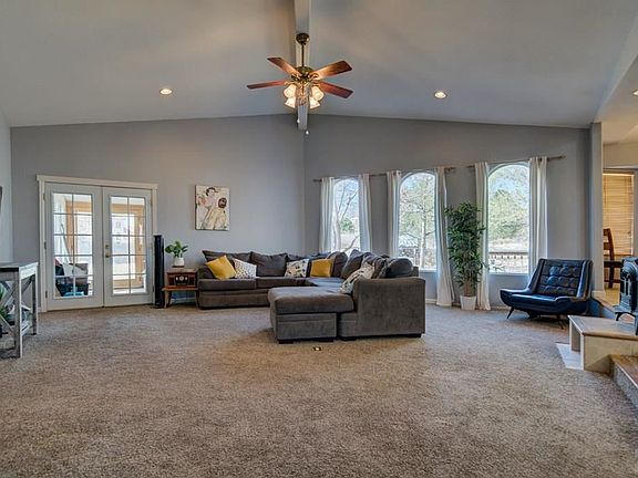 4th image of 5368 Stonemoor Dr