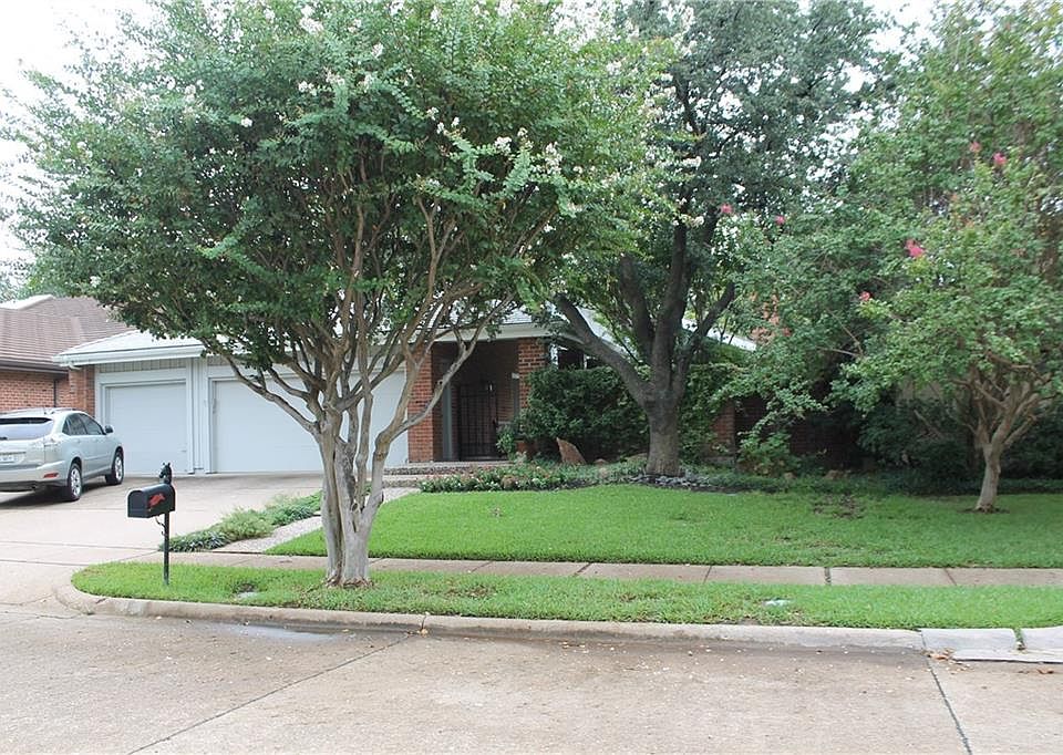 1st image of 116 Fox Glen Cir