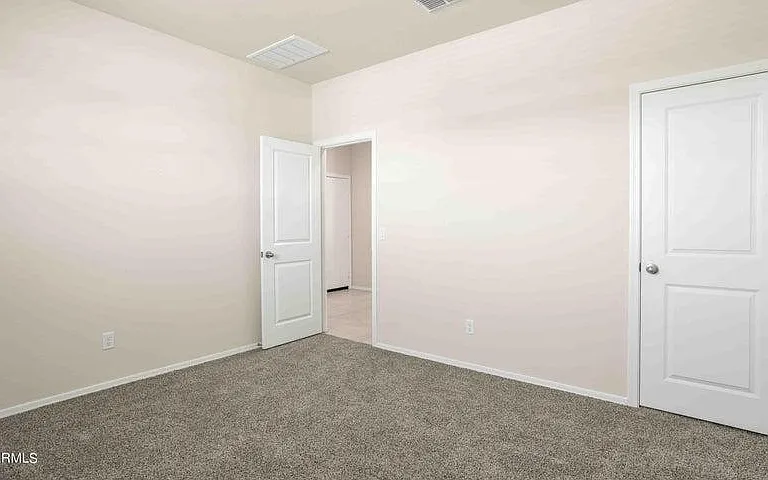 1130 W Paradise Way — Photo 8