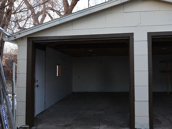 Garage_01162021
