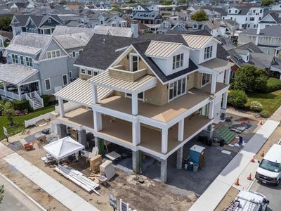 8901 Ventnor Ave, Margate, NJ, 08402