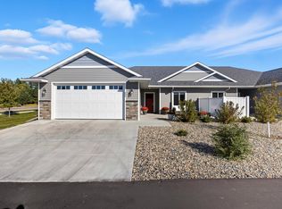 660 Voyager Dr, Alexandria, MN 56308