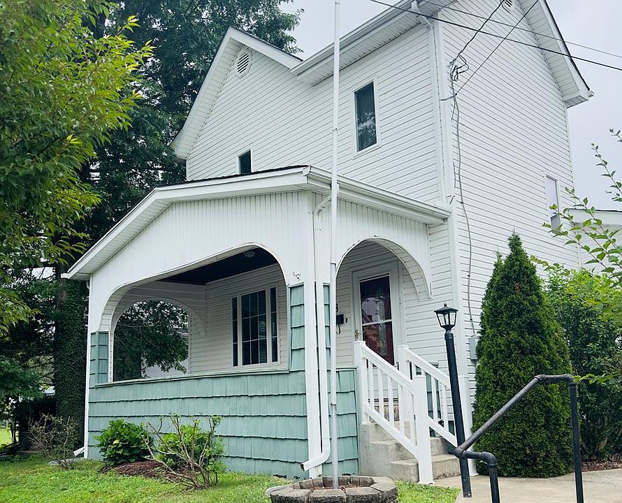 1st image of 18 HICKORY AVENUE